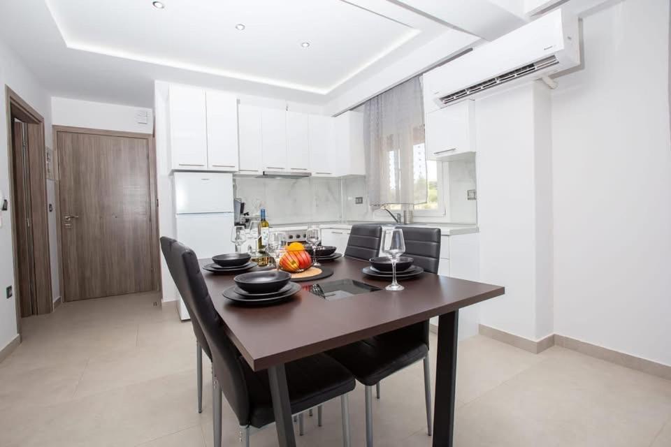 Marane Luxury Suites Néa Mudaniá Kültér fotó